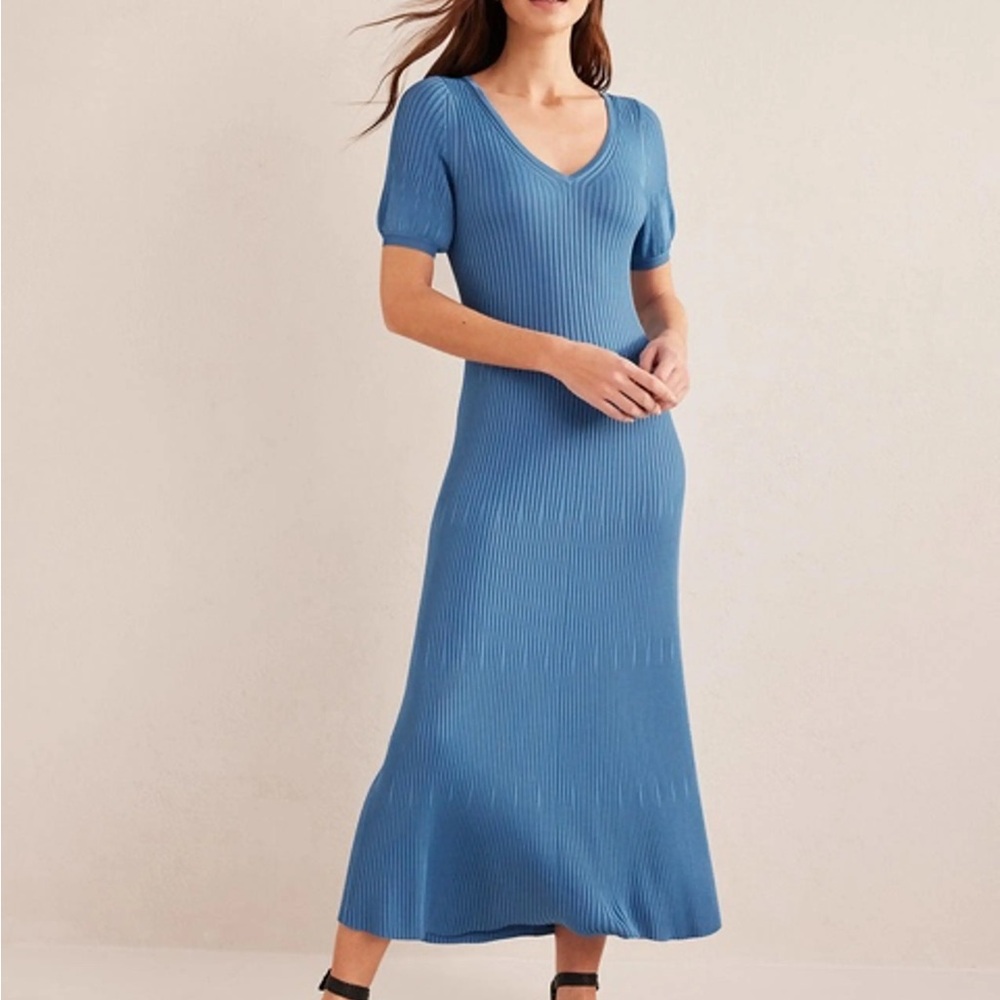 Boden Blue Ribbed V‑Neck Maxi Dress